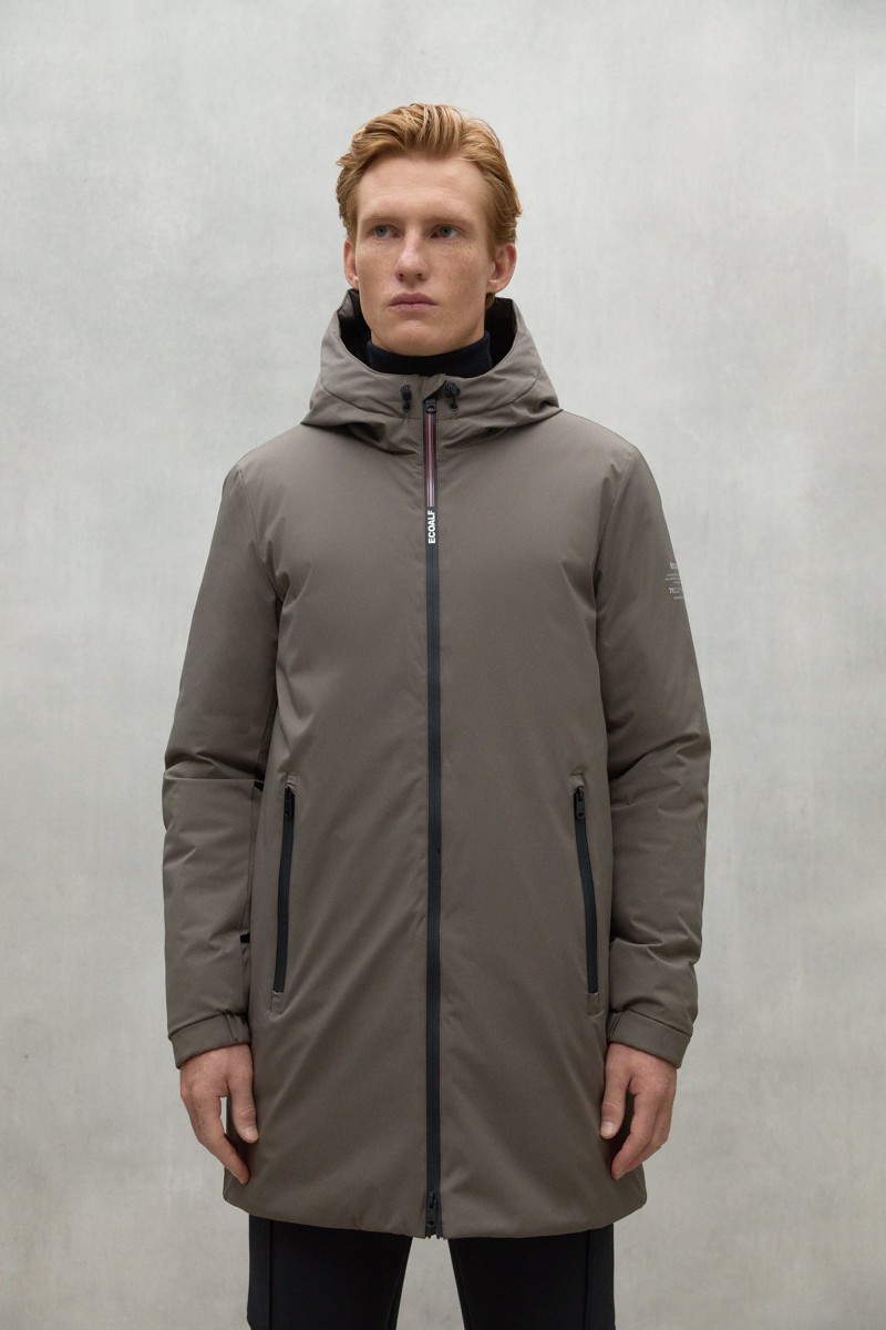 abrigo-ecoalf-471kps-1.jpg
