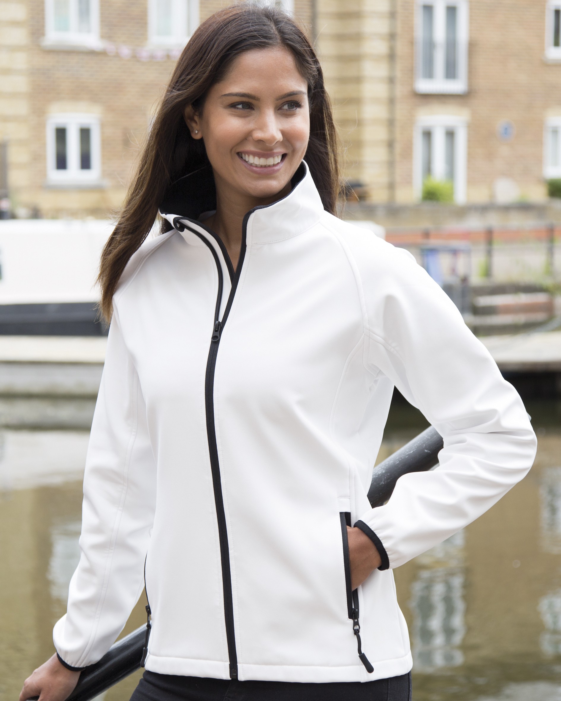 softshell-mujer-153png-1.jpg